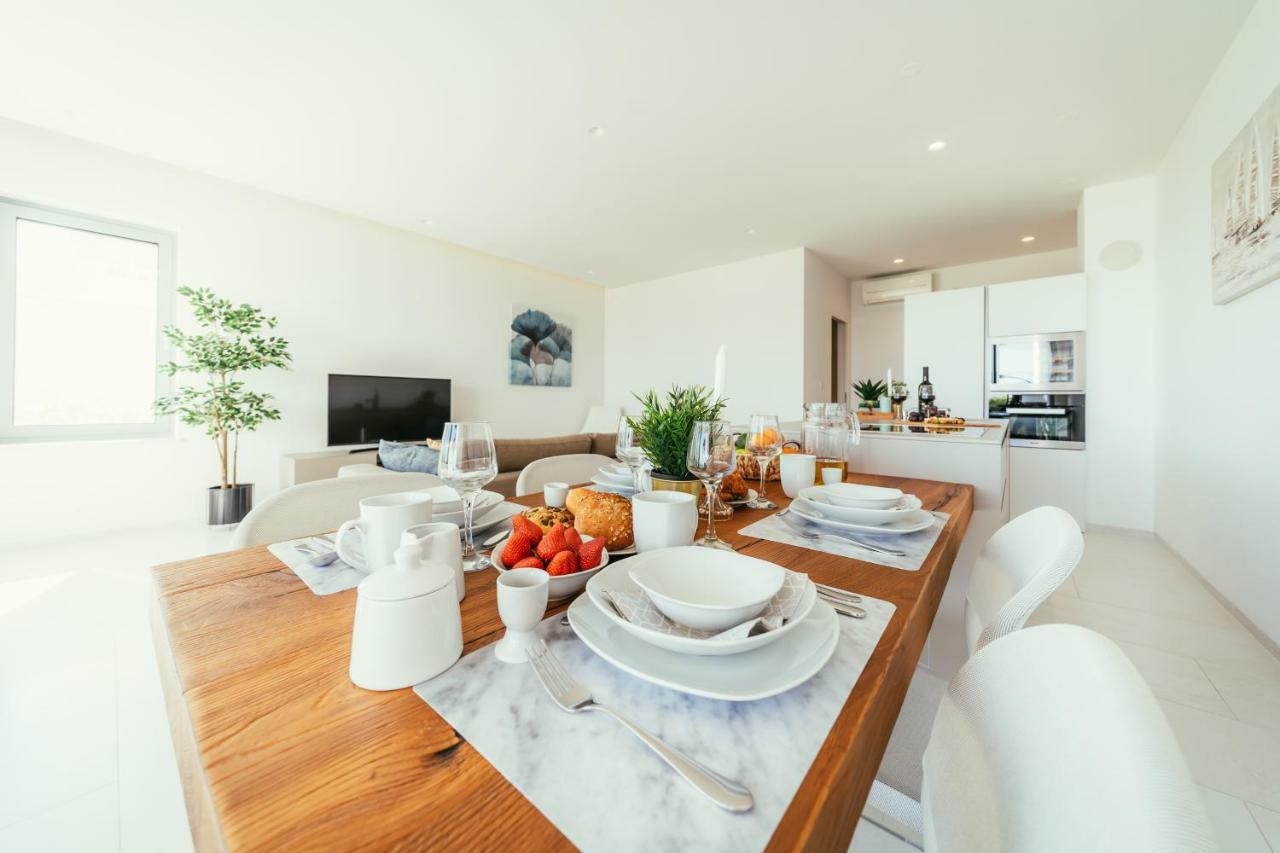 Unique Luxury Designers Apartment Right Next To The Beach Sukošan Exterior foto