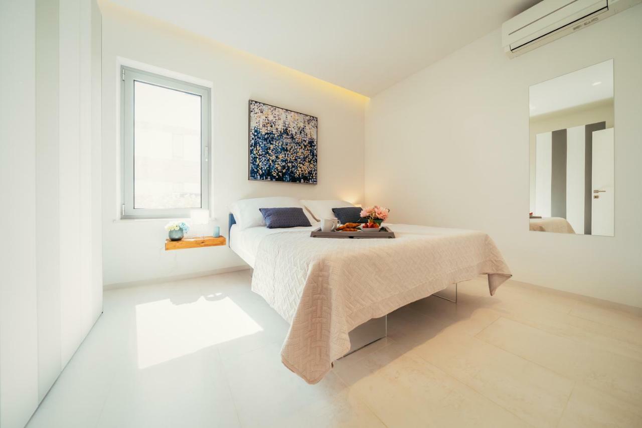 Unique Luxury Designers Apartment Right Next To The Beach Sukošan Exterior foto